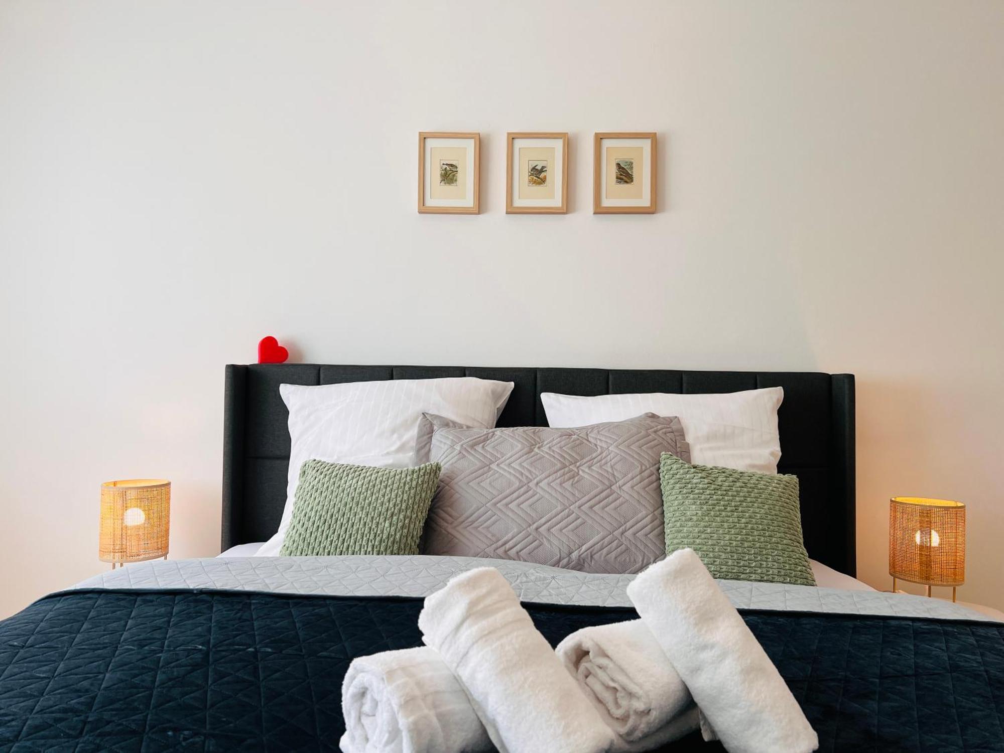 Cardia Homes Ferienwohnung Erfurt-Hopfenberg - Terrasse - Wlan - Vollausstattung Exterior foto